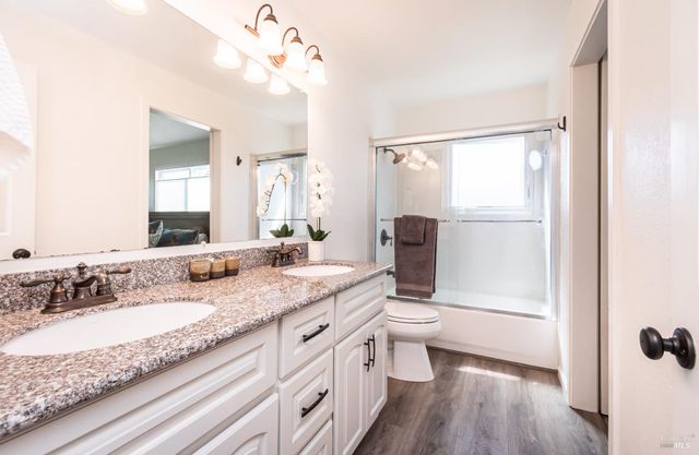 1913 Hopper Way, Yountville, CA 94599