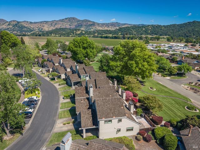 1913 Hopper Way, Yountville, CA 94599