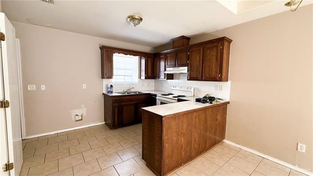 3707 W Zelma Street, Edinburg, TX 78541