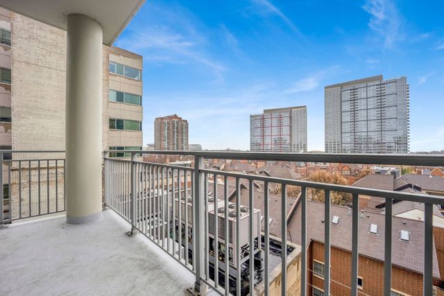 212 E Cullerton Street 700, Chicago, IL 60616