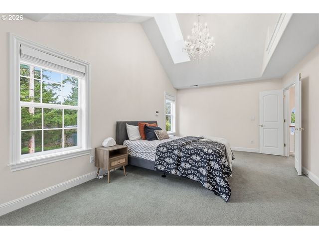 1402 BEGONIA Ave, Forest Grove, OR 97116