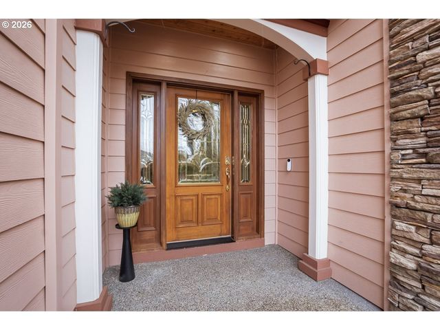 1402 BEGONIA Ave, Forest Grove, OR 97116