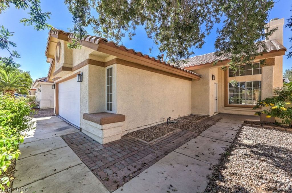 2717 Camphor Tree Street, Las Vegas, NV 89108 — photo 3