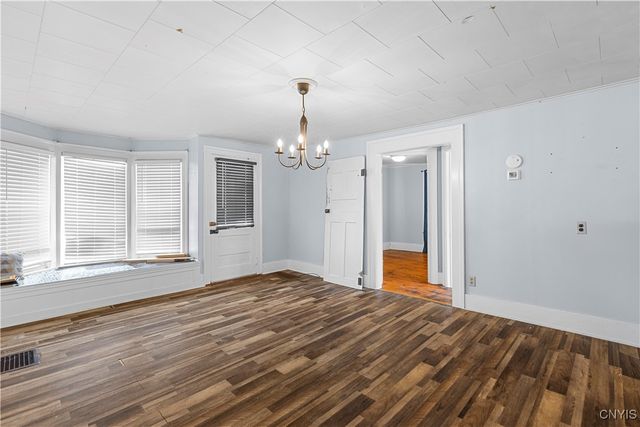 606 South Terry Road, Geddes, NY 13219