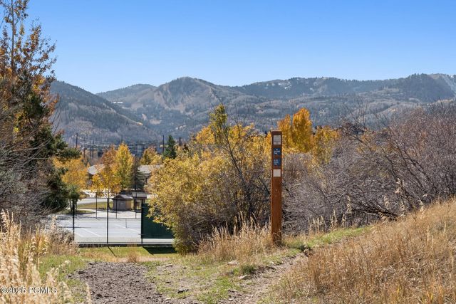 1925 Mahre Drive, Park City, UT 84098