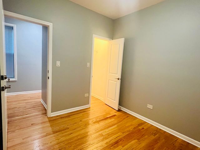 1750 W Cermak Road 2, Chicago, IL 60608