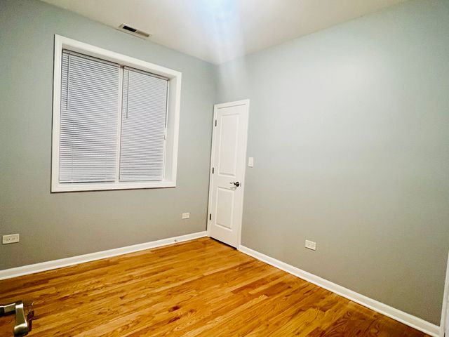 1750 W Cermak Road 2, Chicago, IL 60608