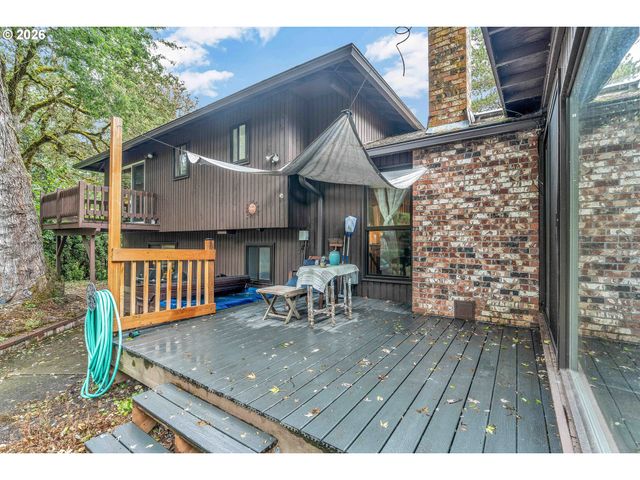 1910 Se CREIGHTON Ave, Milwaukie, OR 97267
