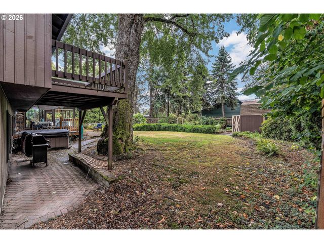 1910 Se CREIGHTON Ave, Milwaukie, OR 97267