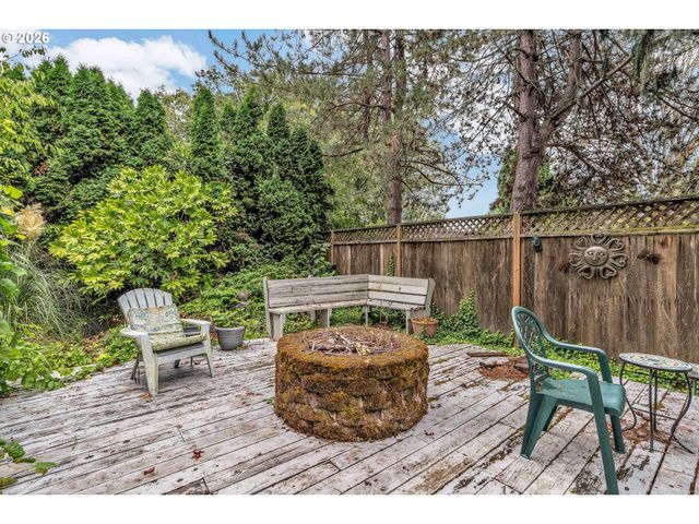 1910 Se CREIGHTON Ave, Milwaukie, OR 97267