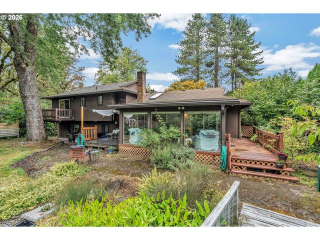 1910 Se CREIGHTON Ave, Milwaukie, OR 97267