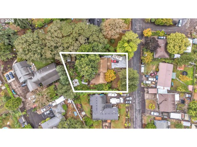 1910 Se CREIGHTON Ave, Milwaukie, OR 97267