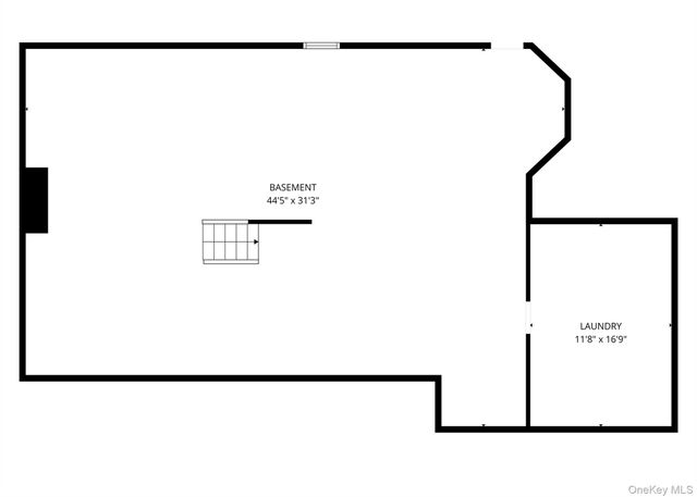 467 Hempstead Avenue, Rockville Centre, NY 11570