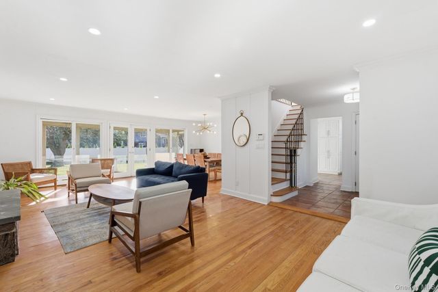 467 Hempstead Avenue, Rockville Centre, NY 11570