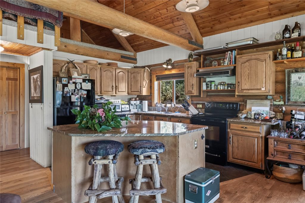 380 W Boulder Road, Mcleod, MT 59052 photo 14