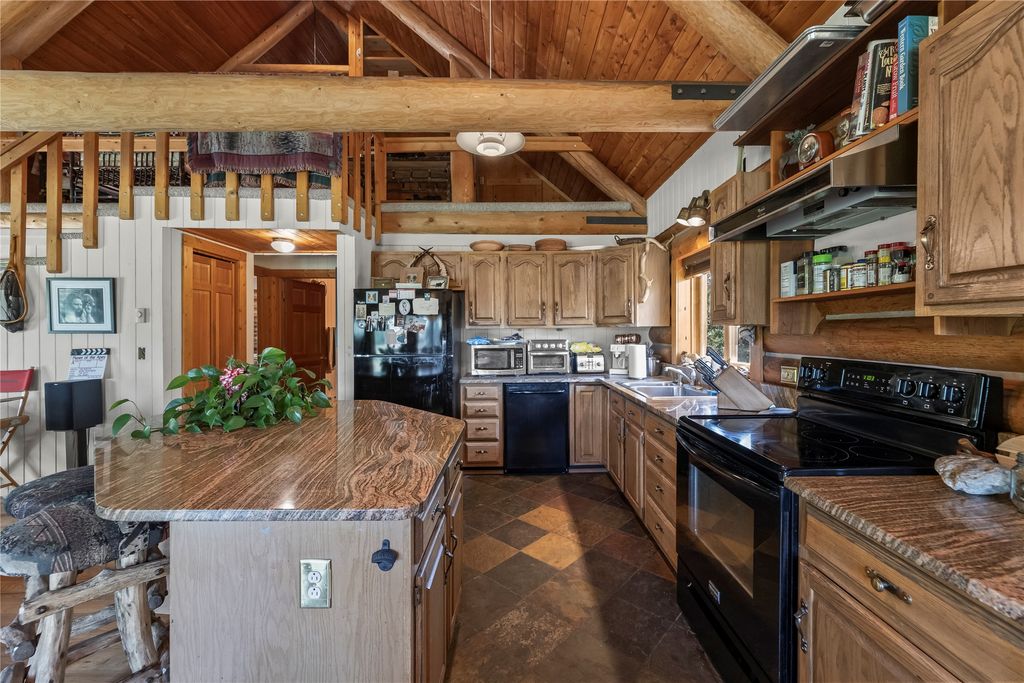 380 W Boulder Road, Mcleod, MT 59052 photo 15