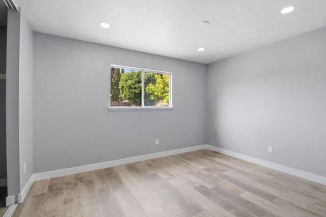 2528 Pescadero Pl, Modesto, CA 95355