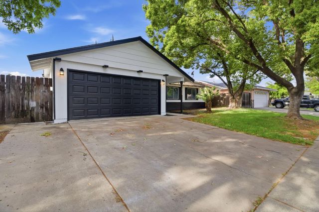2528 Pescadero Pl, Modesto, CA 95355