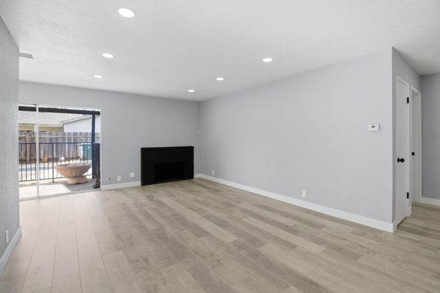 2528 Pescadero Pl, Modesto, CA 95355