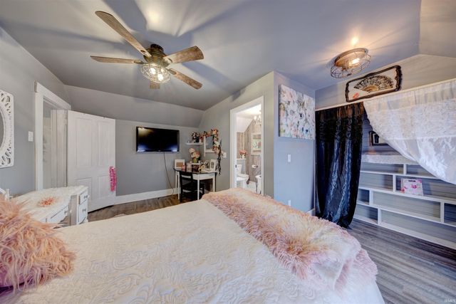 8229 S 950 W, Owensville, IN 47665