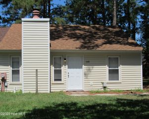 108 Corey Circle, Jacksonville, NC 28546
