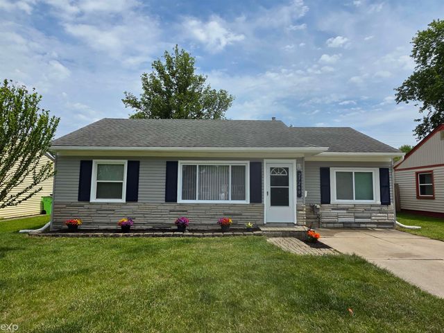 27260 Woodmont Street, Roseville, MI 48066