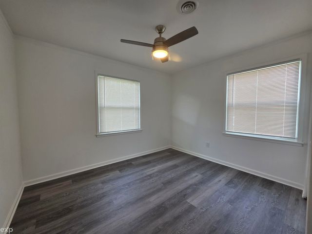 27260 Woodmont Street, Roseville, MI 48066
