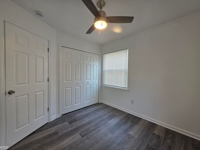 27260 Woodmont Street, Roseville, MI 48066