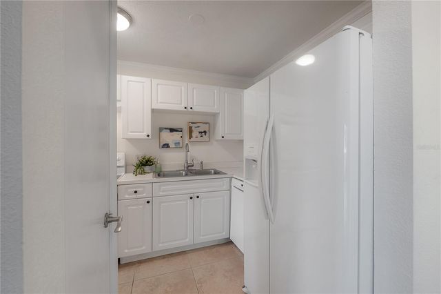 13720 ORANGE SUNSET DRIVE 201, Tampa, FL 33618