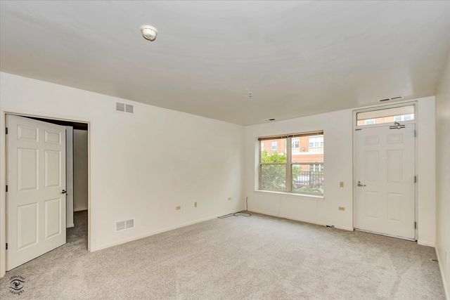 6710 S Keating Avenue 103, Chicago, IL 60629