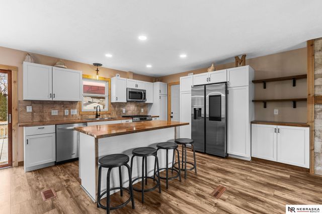 3606 Westgate Road, Omaha, NE 68124