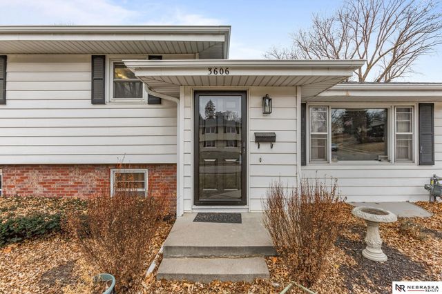 3606 Westgate Road, Omaha, NE 68124