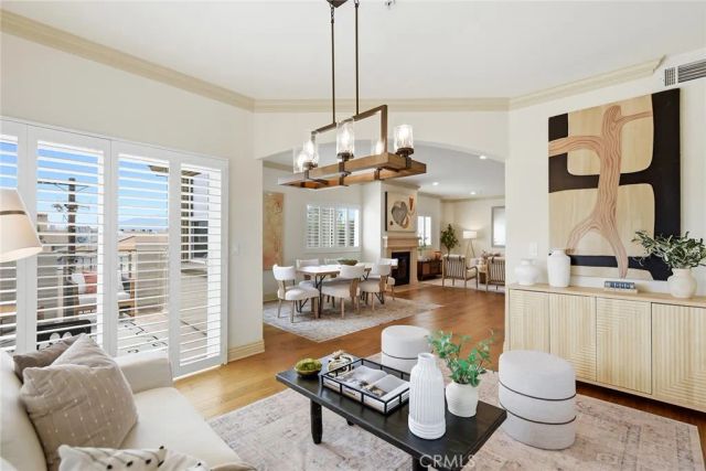 11540 Moorpark Street 401, Studio City, CA 91602