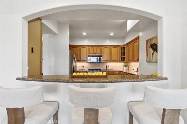 11540 Moorpark Street 401, Studio City, CA 91602