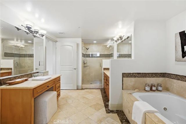 11540 Moorpark Street 401, Studio City, CA 91602