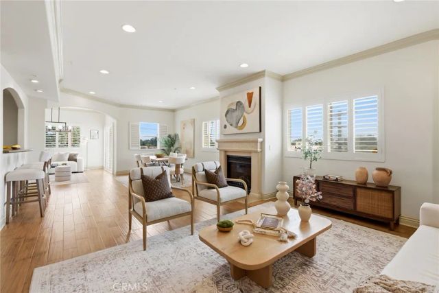 11540 Moorpark Street 401, Studio City, CA 91602