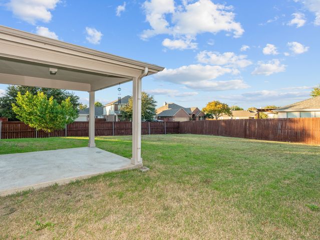 4301 Latigo Circle, Fort Worth, TX 76244