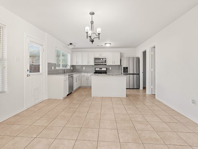 4301 Latigo Circle, Fort Worth, TX 76244