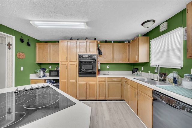 102 Pitts Road, Walhalla, SC 29691