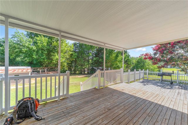 102 Pitts Road, Walhalla, SC 29691