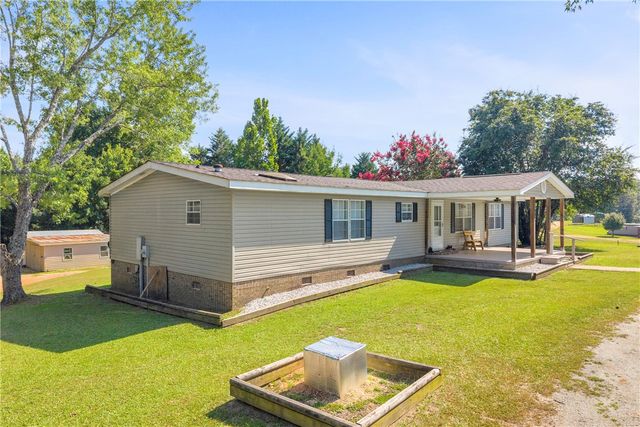 102 Pitts Road, Walhalla, SC 29691