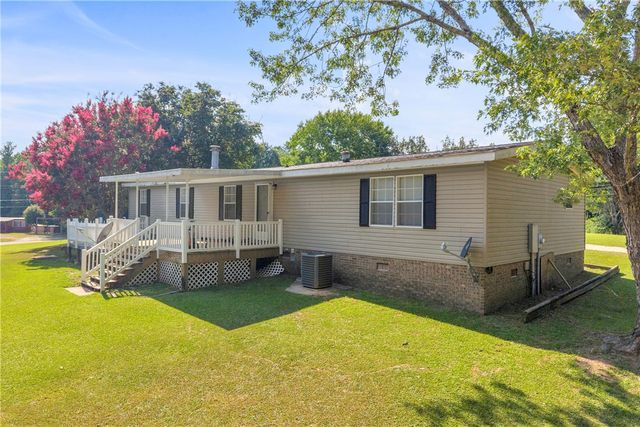 102 Pitts Road, Walhalla, SC 29691