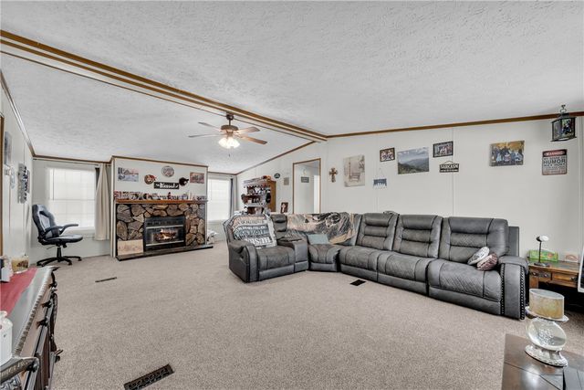 102 Pitts Road, Walhalla, SC 29691