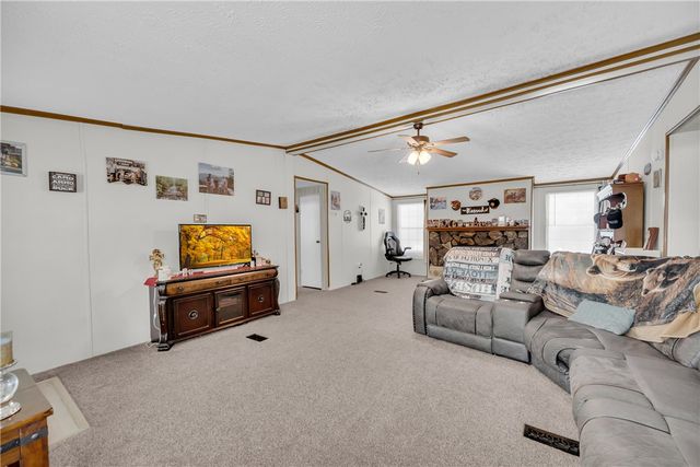 102 Pitts Road, Walhalla, SC 29691