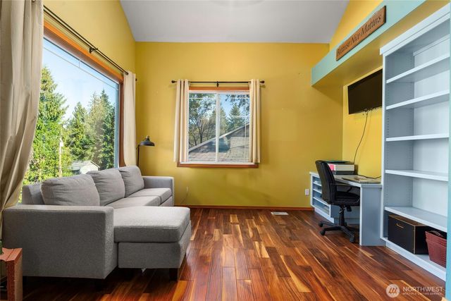 20310 LaRita Drive E, Bonney Lake, WA 98391