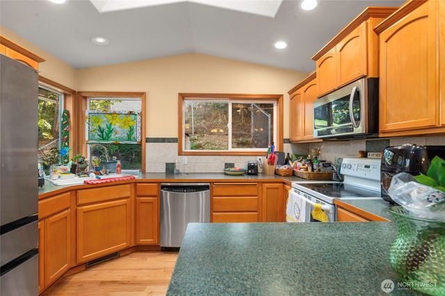 20310 LaRita Drive E, Bonney Lake, WA 98391