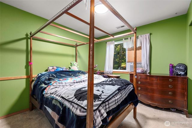 20310 LaRita Drive E, Bonney Lake, WA 98391