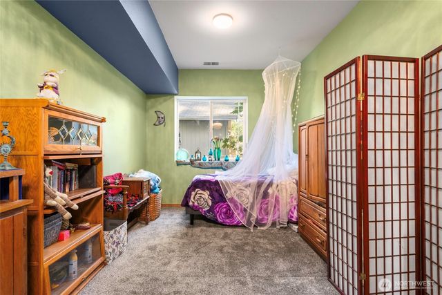 20310 LaRita Drive E, Bonney Lake, WA 98391