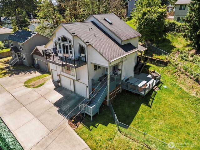 20310 LaRita Drive E, Bonney Lake, WA 98391