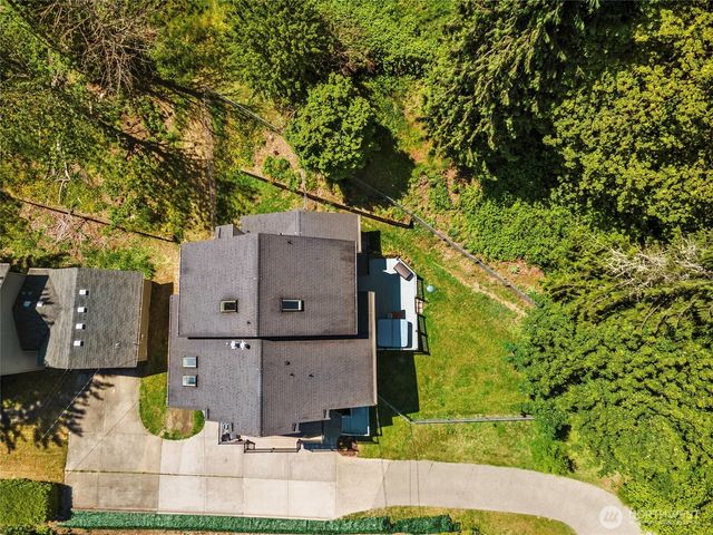 20310 LaRita Drive E, Bonney Lake, WA 98391